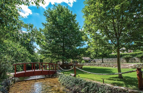 Mravince House | Gorgeous home in Mravince
