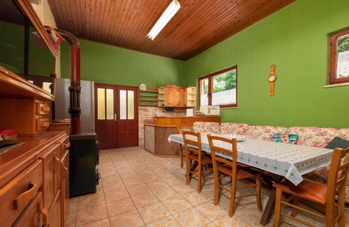 Pula House | Gorgeous home in Pula