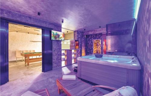 Stobrec House | Gorgeous Home In Stobrec With Sauna
