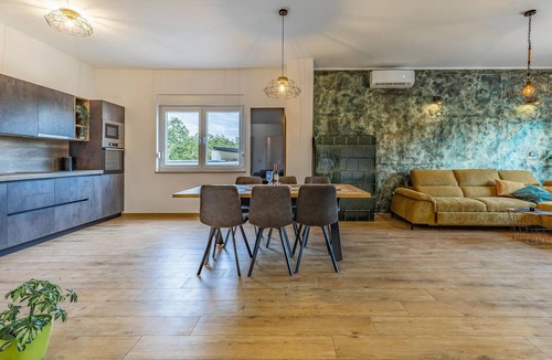 Valbandon House | Gorgeous home in Valbandon