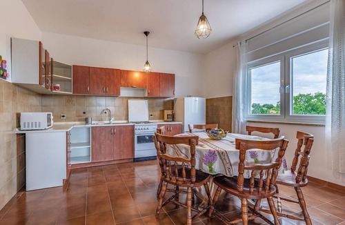Valbandon House | Gorgeous home in Valbandon