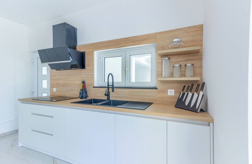Kastel Stafilic House | Gorgeus Villa between old Town Split and Trogir, with heated pool and jacuzzi.