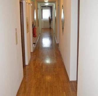 Medvode Bed & Breakfast | Gostisce Jezero
