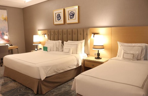 Al Barsha 1 Hotel | Grand Cosmopolitan Hotel