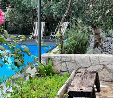 Duce Villa | Great 4-bedroom villa with heated pool