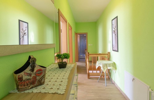Trilj House | Green Oasis w/Swimming pool + Grill house