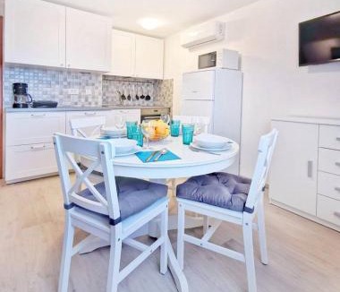 Vardica Apartment | Green retreat in Gornji Picudo