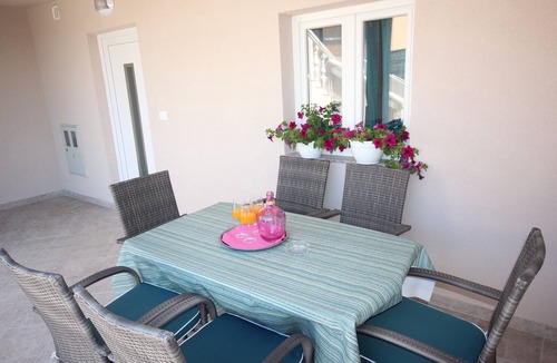 Ljubac Apartment | Groundfloor apartment Rustica with 2 bedrooms