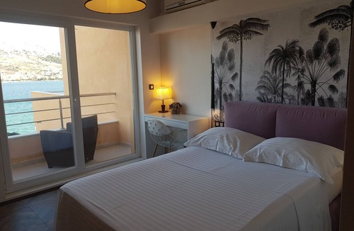 Pag House | Guest house Revelin