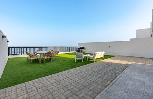 Al-Fujairah Villa | Gulf Sea Views 4BR with Assistant and Driver's Room, Spacious Layout, BBQ Area, Private Backyard