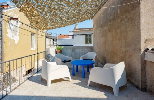 Murter House | "Hanna" mit Blick auf das Wasser by Interhome