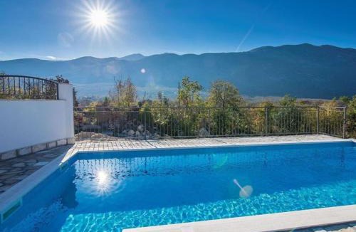 Rascane House | Heritage house Stipanovi dvori with heated pool and jacuzzi