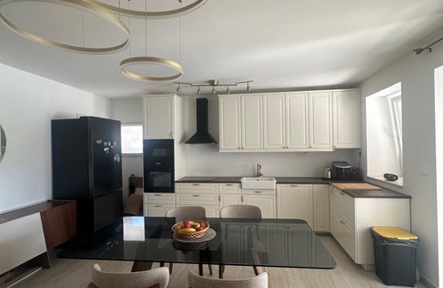 Velim House | Hidden Villa with pool in charming Crljenik