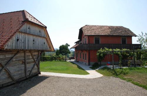 Videm House | Hisa Vina
