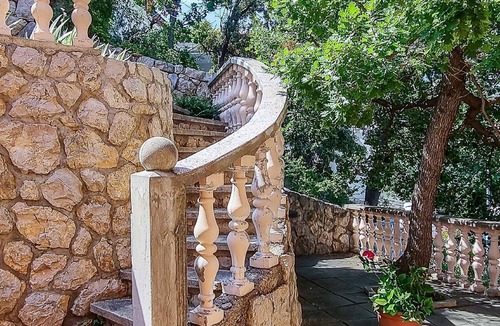 Stara Baska Apartment | Holiday apartment 100 m from the Adriatic Sea