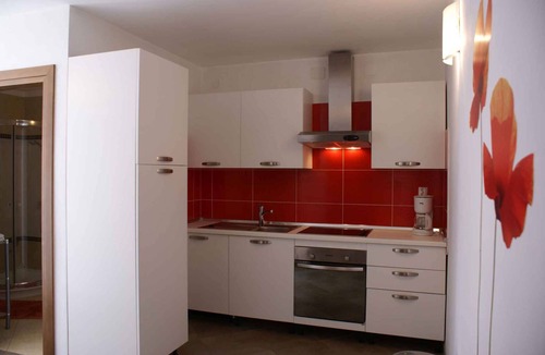 Porat Apartment | Holiday apartment 100 m from the sea with air conditioning