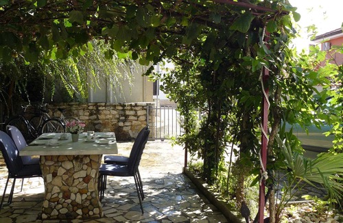Novigrad Apartment | Holiday apartment beach at 30 m