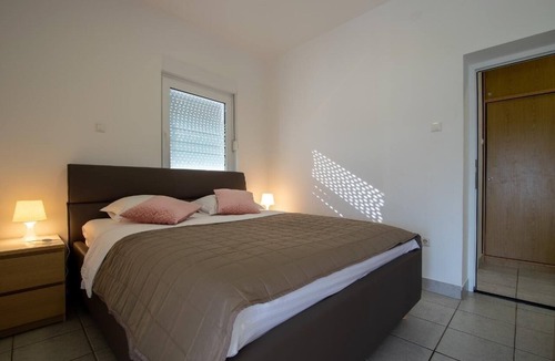 Municipality of Murter Apartment | Holiday apartment Betina for 1 - 5 persons with 2 bedrooms - Holiday apartment