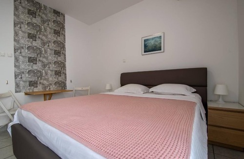 Municipality of Murter Apartment | Holiday apartment Betina for 1 - 2 persons with 1 bedroom - Holiday apartment