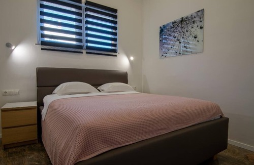 Municipality of Murter Apartment | Holiday apartment Betina for 1 - 8 persons with 3 bedrooms - Holiday apartment