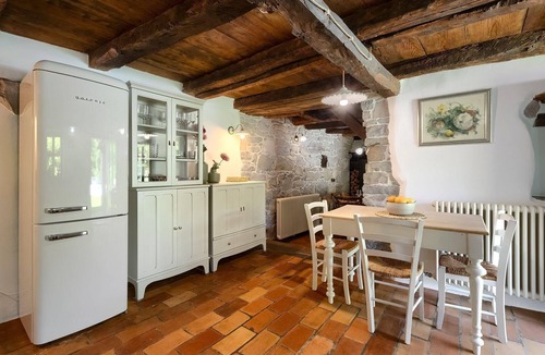 Buzet House | Holiday apartment Buzet for 1 - 8 persons with 4 bedrooms - Holiday house