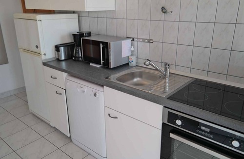 Razanj Apartment | Holiday apartment for 4 people directly by the sea