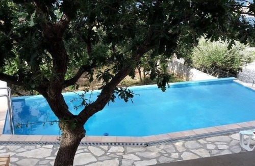 Vinjerac Apartment | Holiday apartment for four people with a terrace