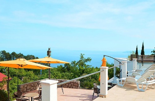 Veprinac Apartment | Holiday apartment Ičići for 1 - 3 persons with 1 bedroom - Holiday apartment