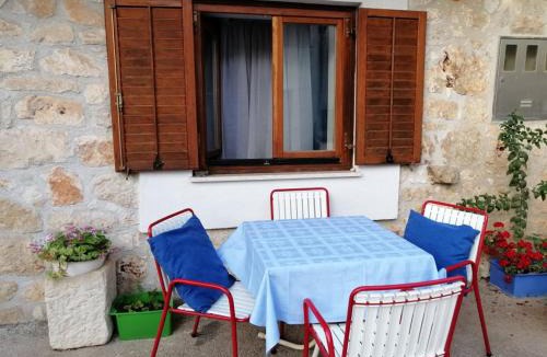 Funtana Apartment | Holiday apartment in Funtana with air conditioning, WiFi, washing machine 4982-7
