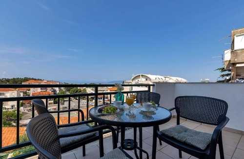 Gorinka House | Holiday apartment Makarska for 1 - 6 persons with 2 bedrooms - Holiday house