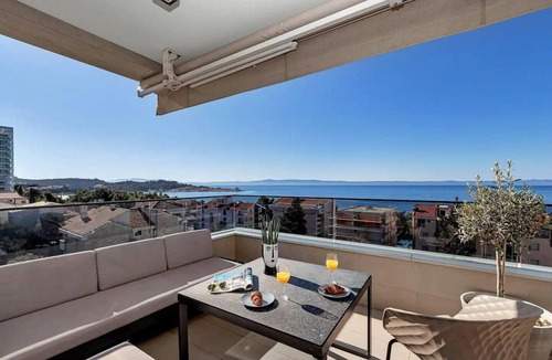 Ratac Apartment | Holiday apartment Makarska for 1 - 6 persons with 2 bedrooms - Holiday apartment in one or multi-fam