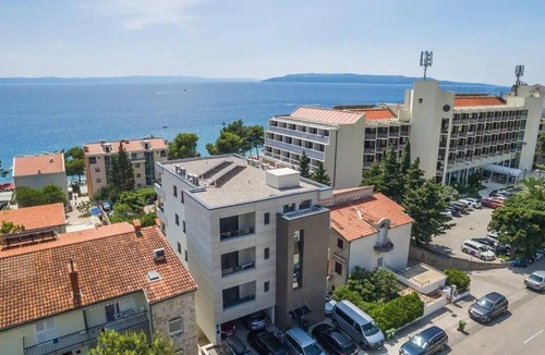 Ratac Apartment | Holiday apartment Makarska for 1 - 6 persons with 2 bedrooms - Holiday apartment in one or multi-fam
