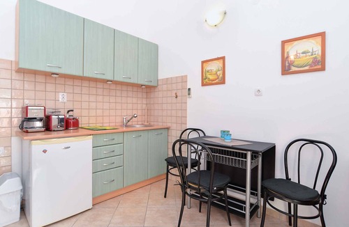 Fazana Apartment | Holiday apartment mit Klimaanlage und Balkon
