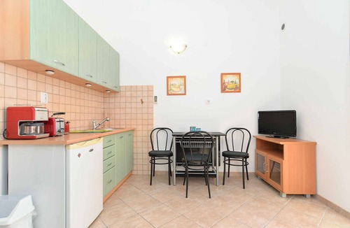 Fazana Apartment | Holiday apartment mit Klimaanlage und Balkon