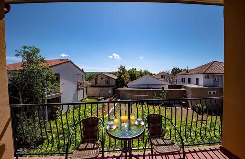 Seline Apartment | Holiday apartment mit Klimaanlage und Balkon