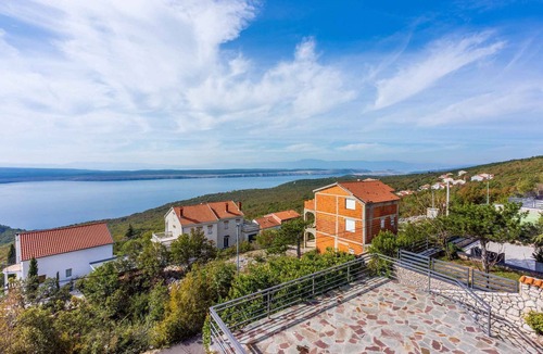 Klanfari Apartment | Holiday apartment mit Meerblick