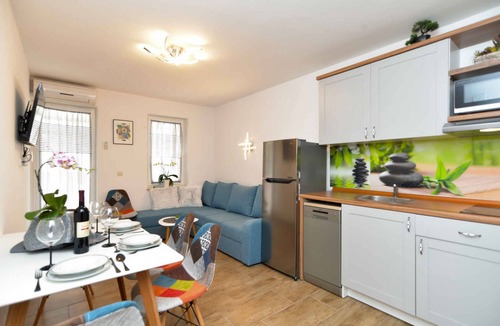 Stinjan Apartment | Holiday apartment mit Pool und Klimaanlage