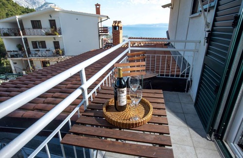 Duce House | Holiday apartment Omiš for 1 - 3 persons with 1 bedroom - Holiday house