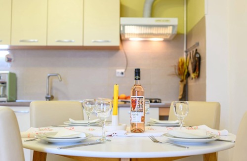 Stinjan Apartment | Holiday apartment Pula for 1 - 4 persons with 2 bedrooms - Row house