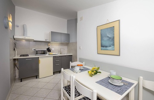 Stinjan Apartment | Holiday apartment Pula for 1 - 4 persons with 2 bedrooms - Holiday apartment in one or multi-family