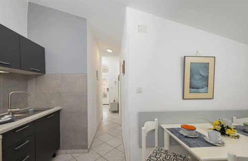 Stinjan Apartment | Holiday apartment Pula for 1 - 4 persons with 2 bedrooms - Holiday apartment in one or multi-family