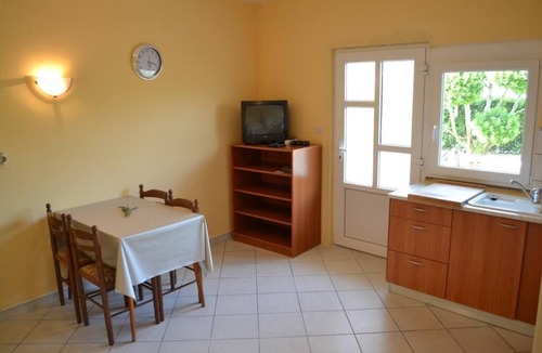 Rab Town Apartment | Holiday apartment Rab (Stadt) for 1 - 5 persons with 2 bedrooms - Holiday apartment