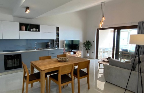 Ravni Apartment | Holiday apartment Ravni for 1 - 4 persons with 2 bedrooms - Holiday apartment