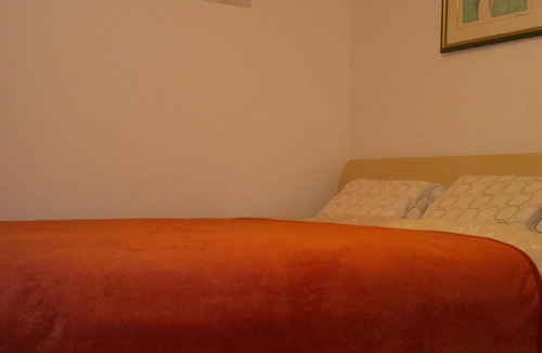 Sutomiscica Apartment | Holiday apartment Sutomiscica for 1 - 6 persons with 2 bedrooms - Row house