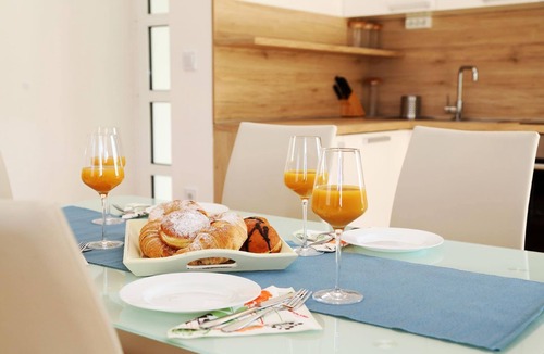 Grebastica House | Holiday apartment Sibenik for 1 - 6 persons with 2 bedrooms - Holiday house