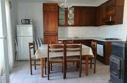 Susica Apartment | Holiday apartment Ugljan (Ort) for 1 - 6 persons with 2 bedrooms - Row house