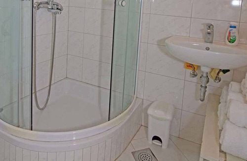 Cove Murtar Apartment | Holiday apartment with terrace