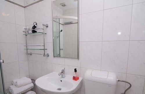 Cove Murtar Apartment | Holiday apartment with terrace