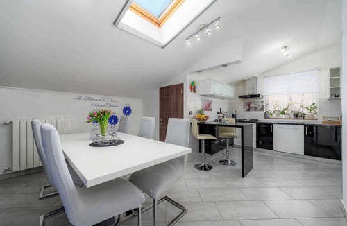 Murine Apartment | Holiday apartment with balcony and air conditioning