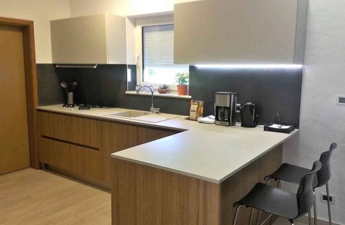 Kosinozici Apartment | Holiday apartment with pool